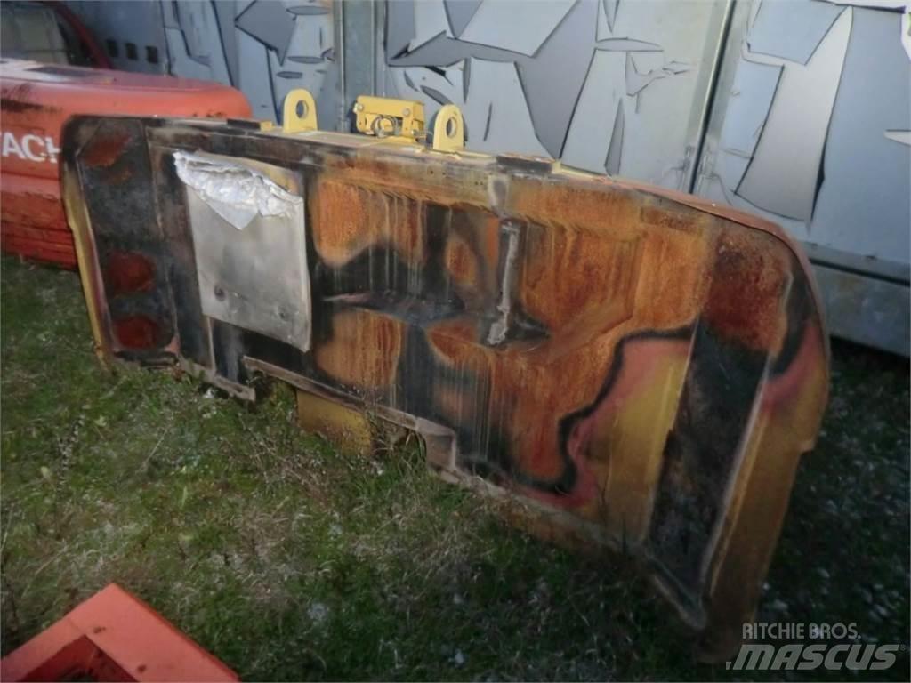 CAT 312D Šasija un piekare