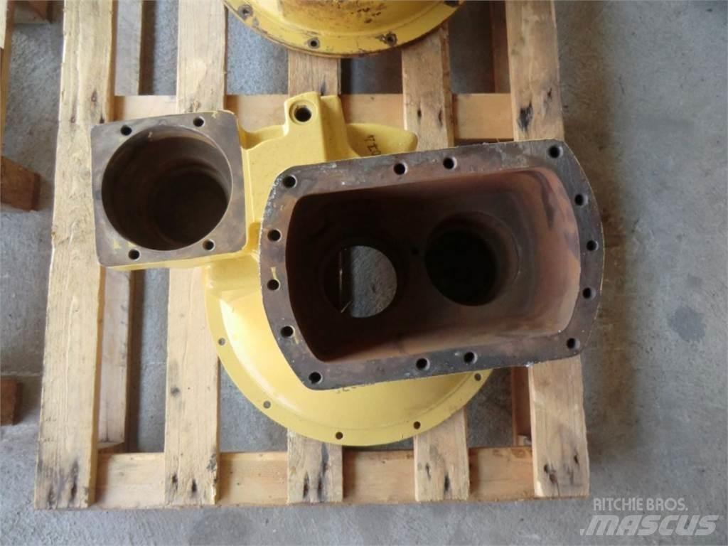 CAT 320B Šasija un piekare