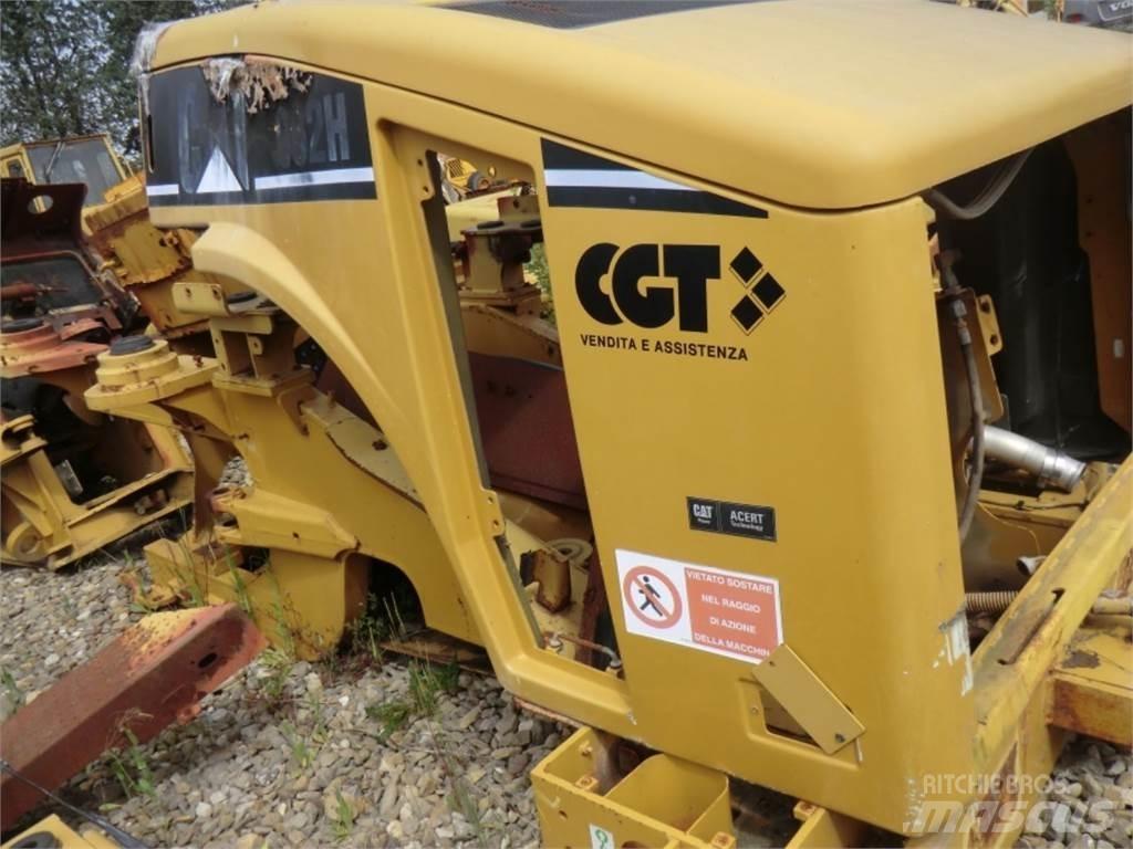 CAT 962H Šasija un piekare
