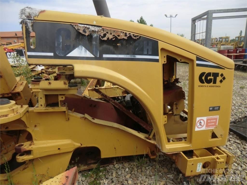 CAT 962H Šasija un piekare