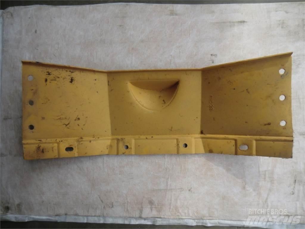 CAT 973 Sliedes, ķēdes un šasija