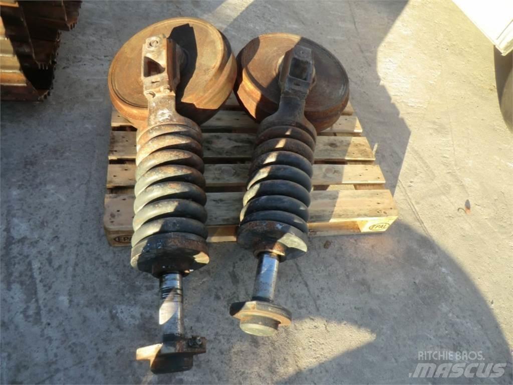 CAT 988F Šasija un piekare