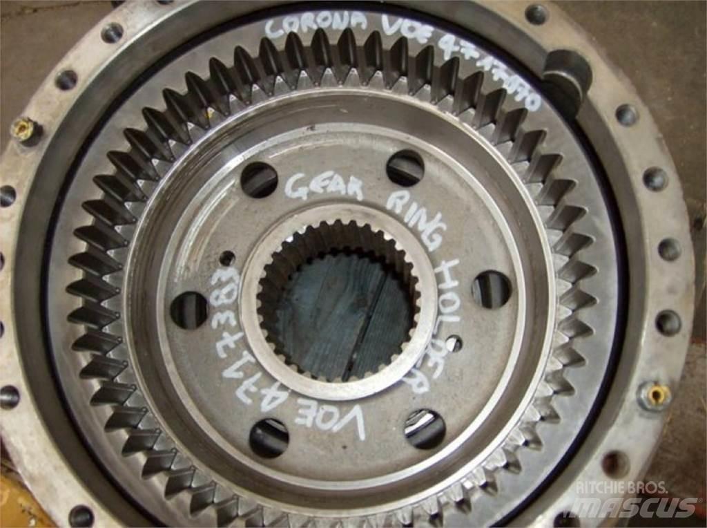 CAT 988G Šasija un piekare