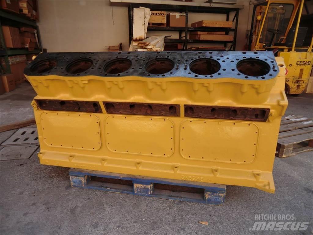 CAT D398 Dzinēji