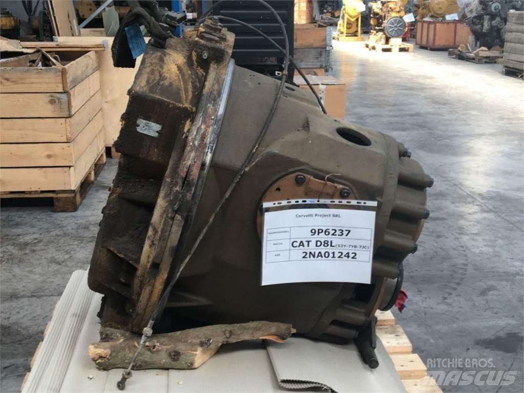 CAT  D8L Būvniecība- Citi