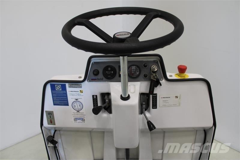 Dulevo 75 EH Mauriņa traktors