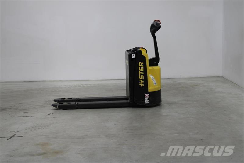 Hyster P1.6 Zemie palešu pacēlāji