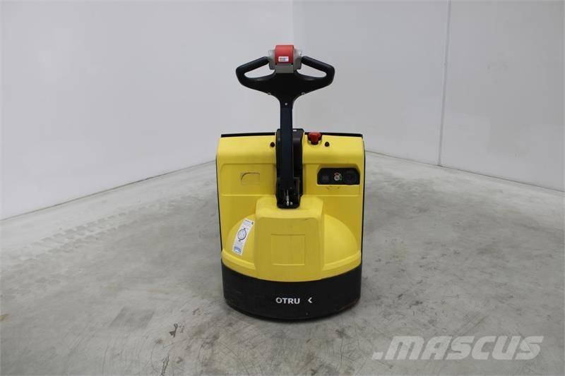 Hyster P1.6 Zemie palešu pacēlāji