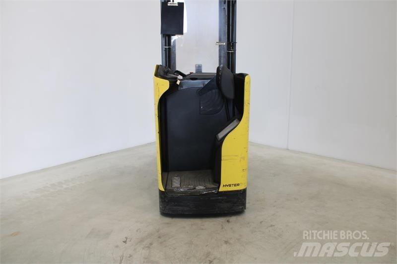 Hyster RS1.6 Pašgājēji krautnētāji