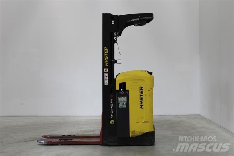 Hyster RS1.6 Pašgājēji krautnētāji