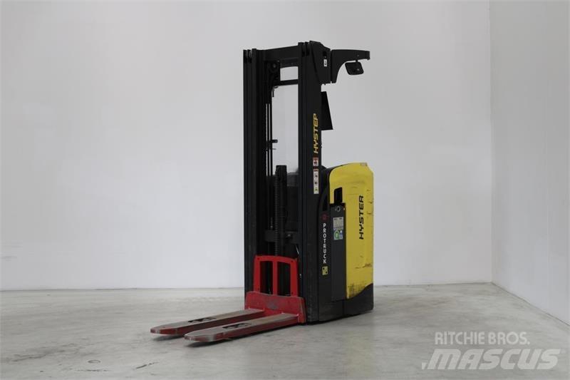 Hyster RS1.6 Pašgājēji krautnētāji