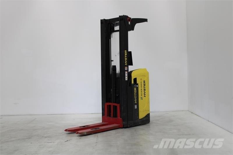 Hyster RS1.6 Pašgājēji krautnētāji