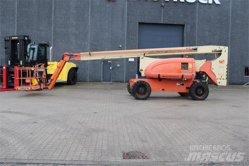 JLG 800AJ Strēles pacēlāji