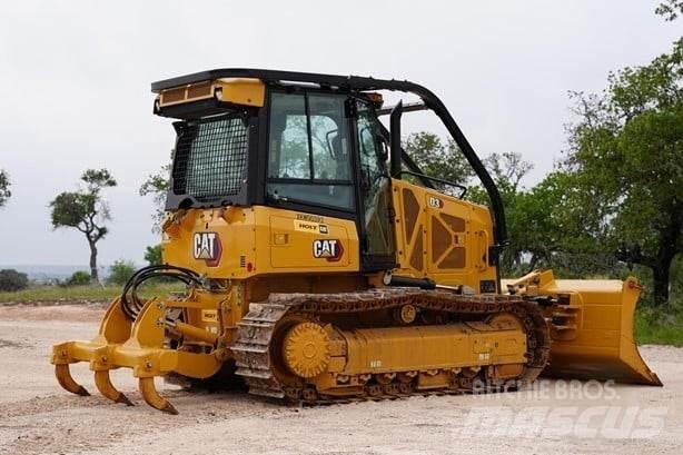 CAT D3 Kāpurķēžu buldozeri