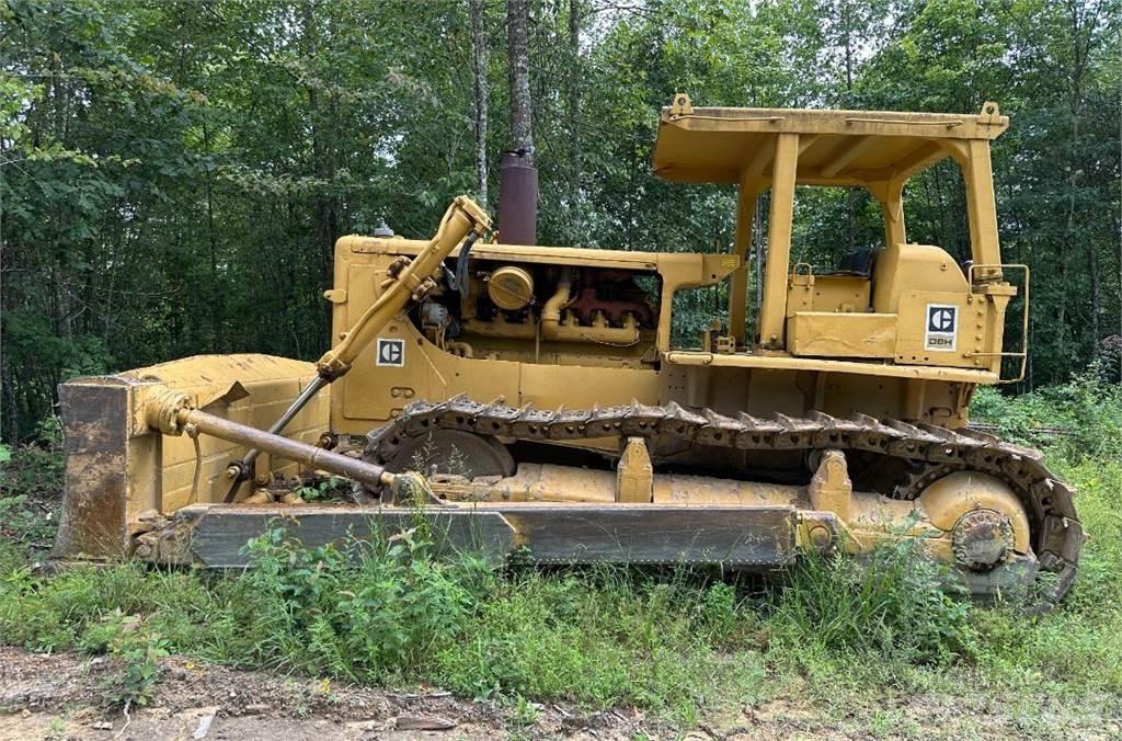 CAT D8H Kāpurķēžu buldozeri