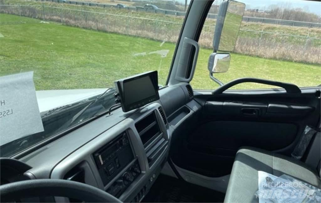 Hino L7 Atkritumu izvešanas transports