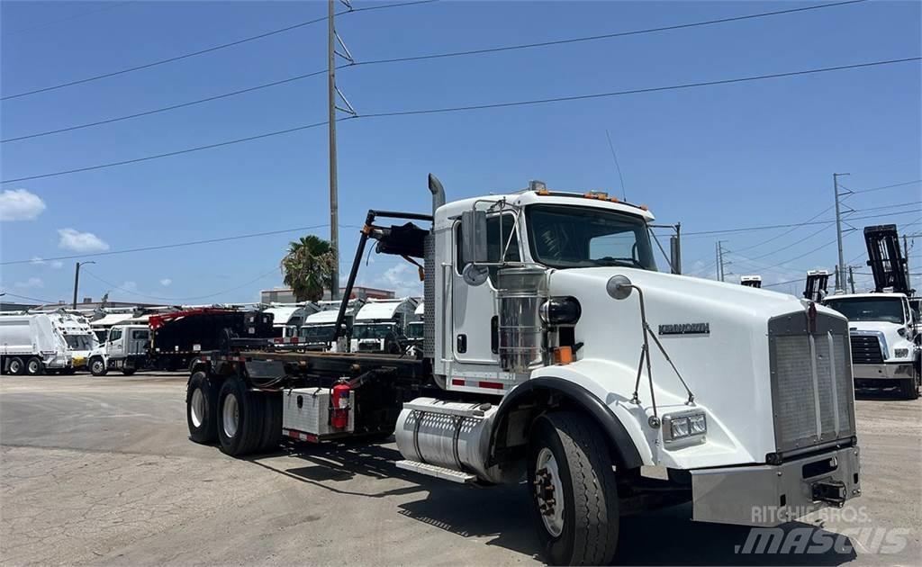 Kenworth T800 Kabeļu pacēlājs nomontējamām kravas mašīnām