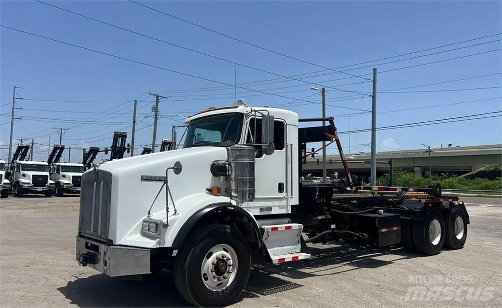 Kenworth T800 Kabeļu pacēlājs nomontējamām kravas mašīnām