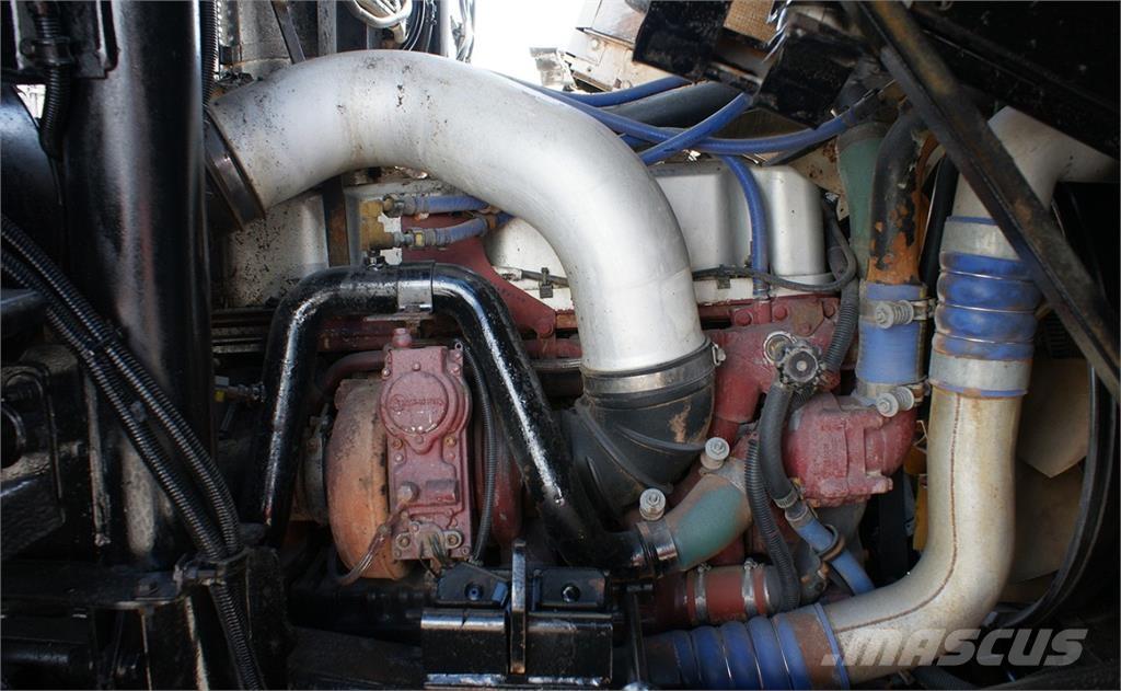 Mack 600 Atkritumu izvešanas transports