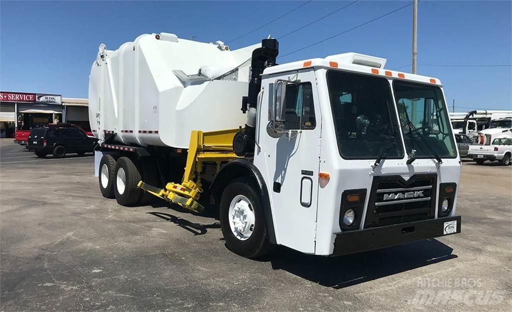 Mack LEU613 Atkritumu izvešanas transports
