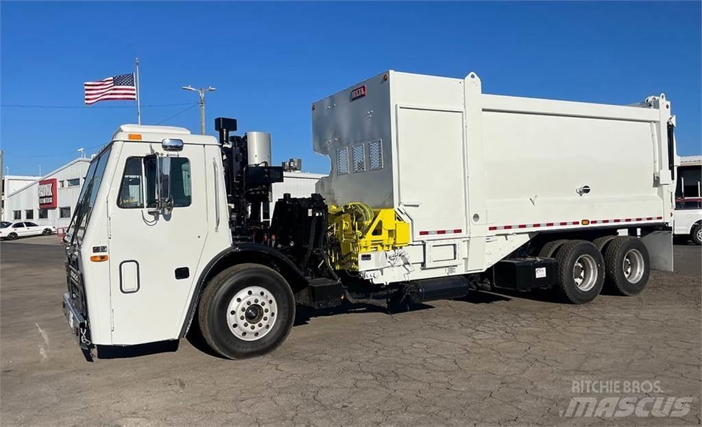 Mack LEU613 Atkritumu izvešanas transports