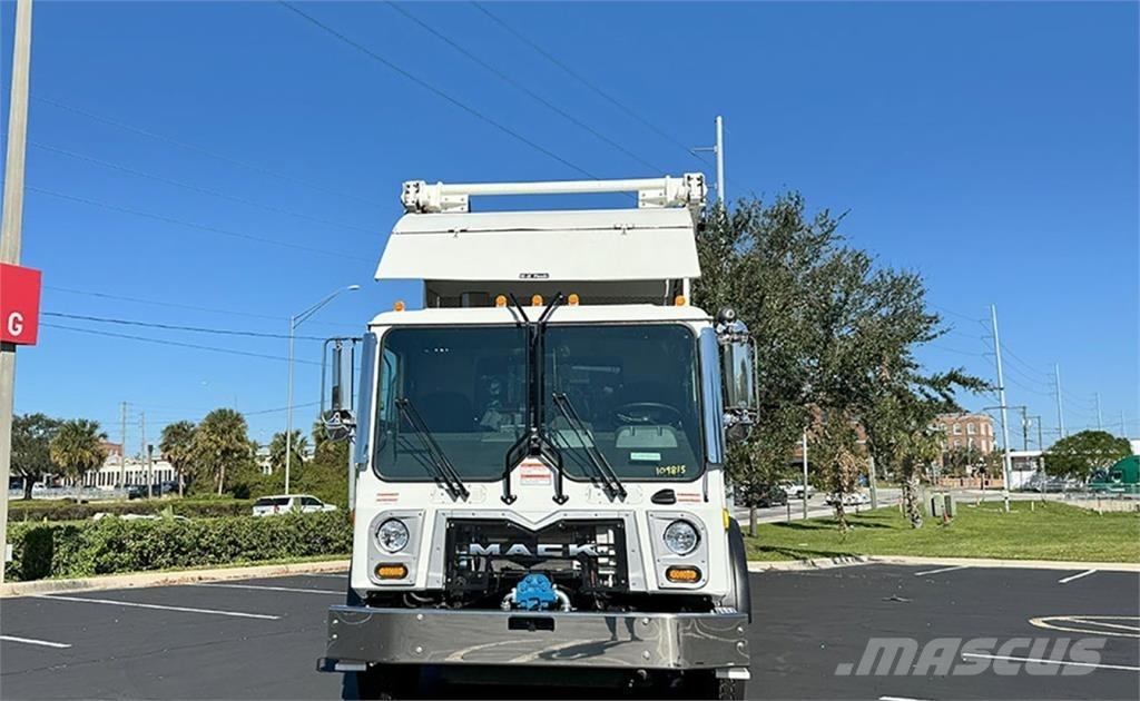 Mack TE64 Atkritumu izvešanas transports