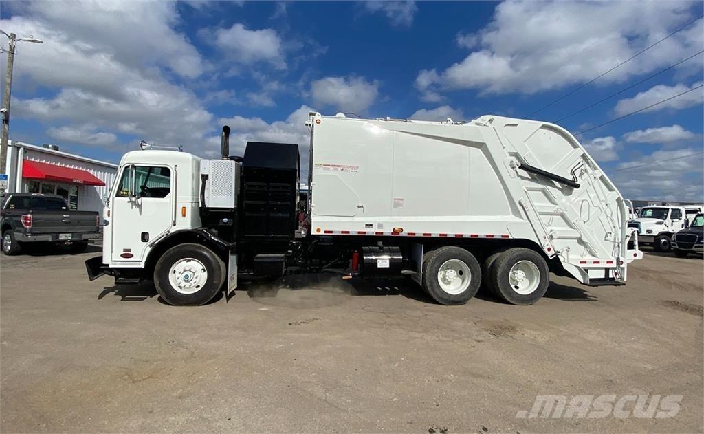 Peterbilt 320 Atkritumu izvešanas transports