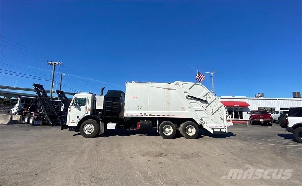Peterbilt 320 Atkritumu izvešanas transports