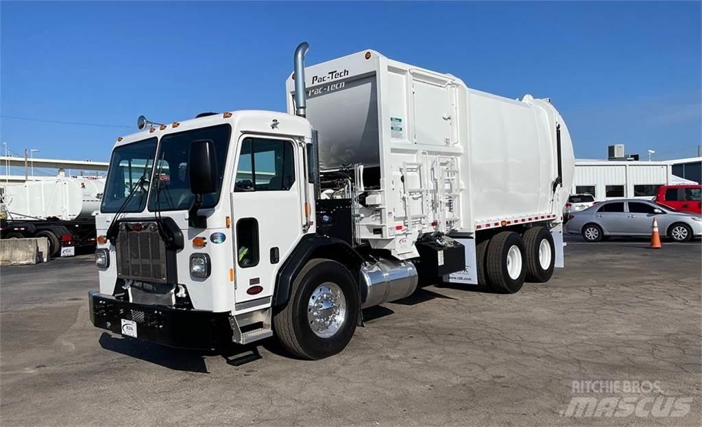 Peterbilt 520 Atkritumu izvešanas transports