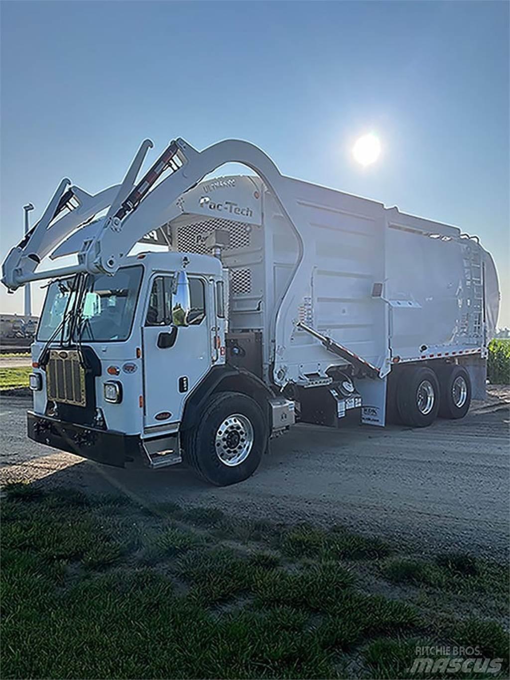 Peterbilt 520 Atkritumu izvešanas transports