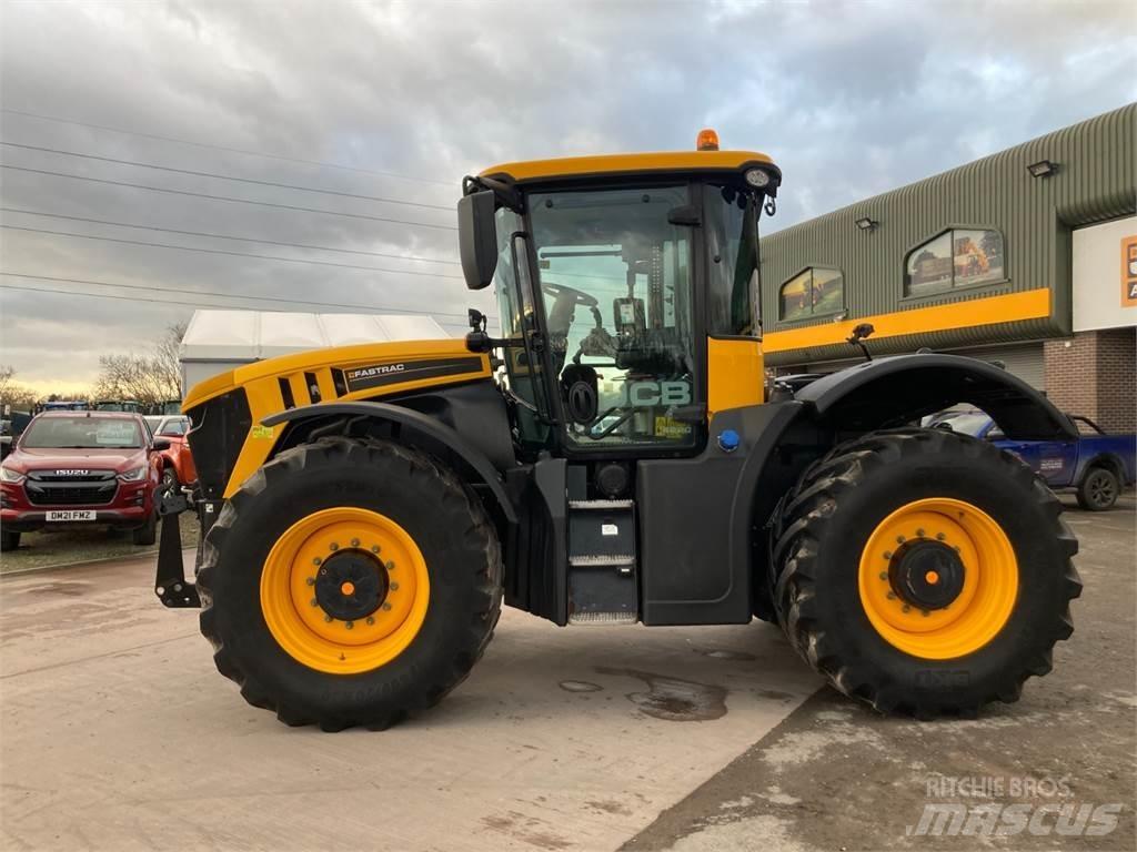 JCB 4220 Traktori