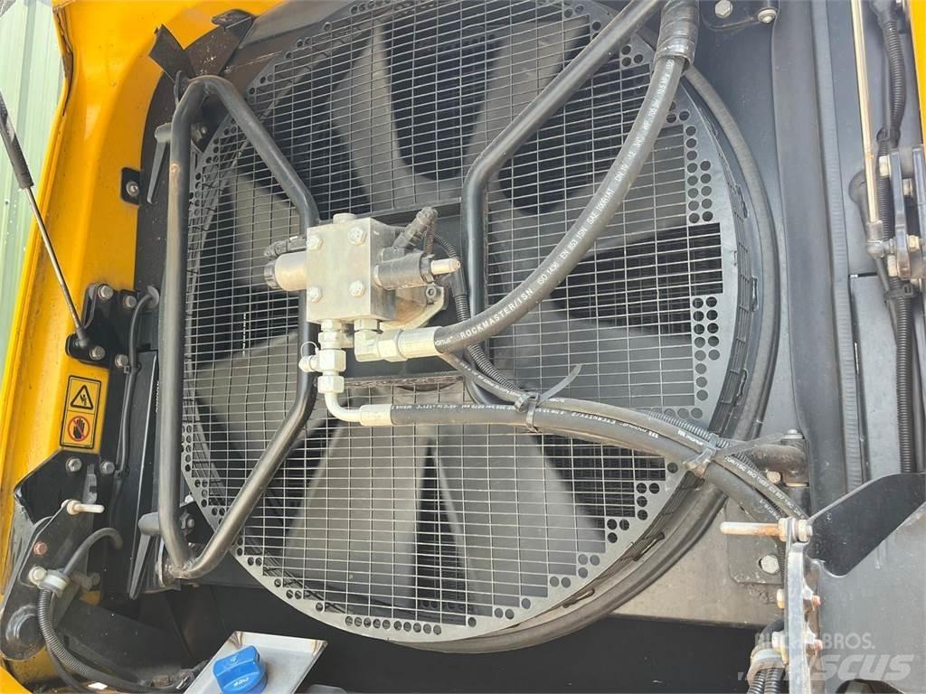 JCB 435S Lauksaimniecības pacēlāji