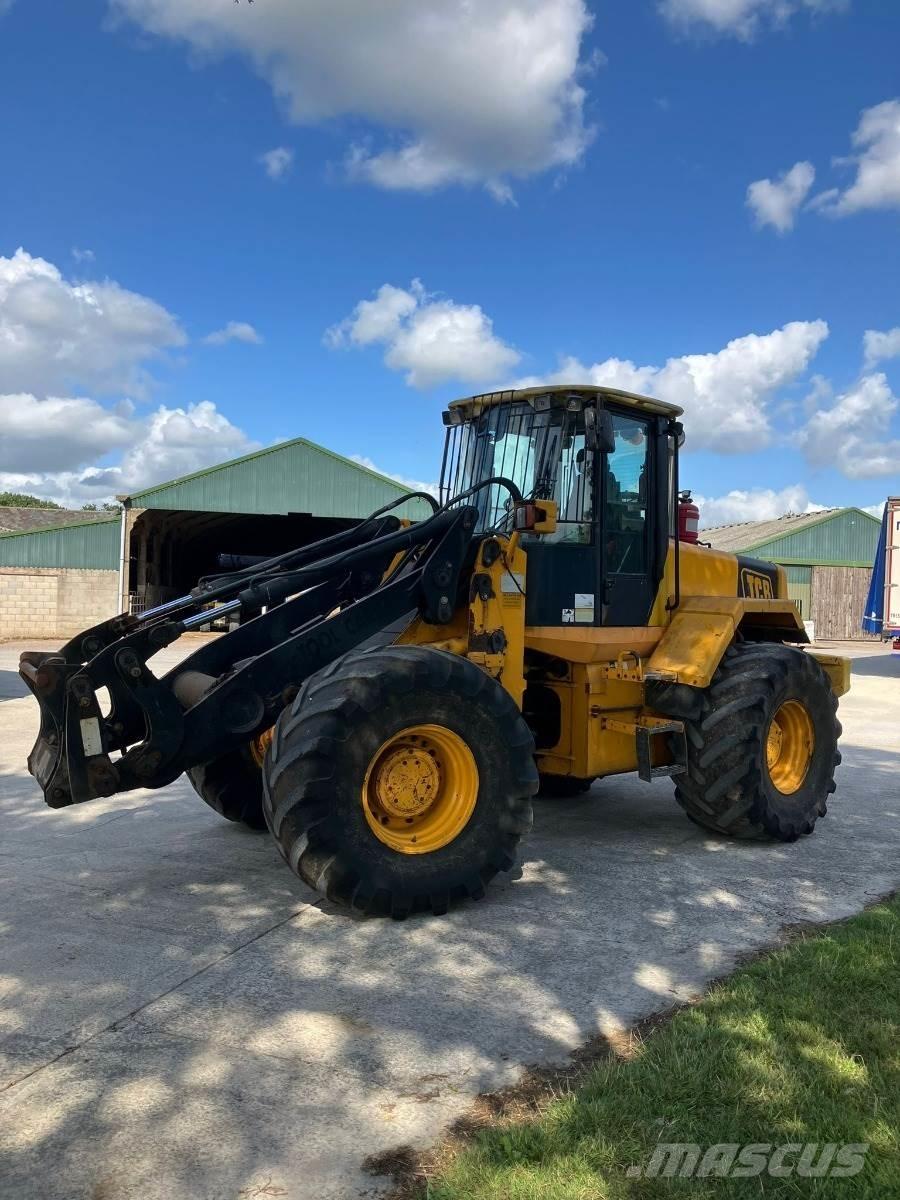 JCB 436 Lauksaimniecības pacēlāji