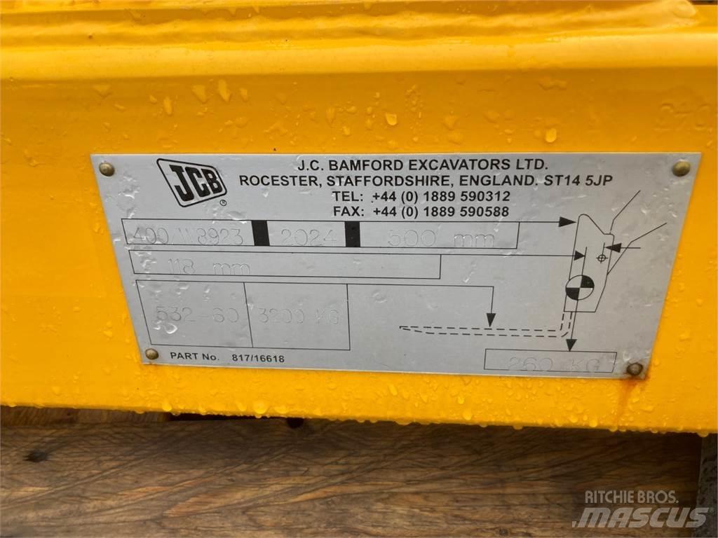 JCB Q-FIT Lauksaimniecības pacēlāji