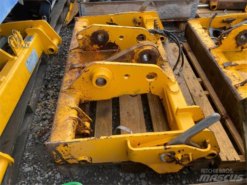JCB Q-FIT Lauksaimniecības pacēlāji