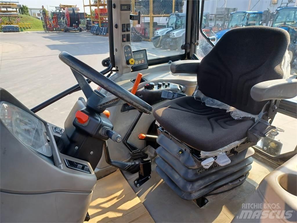 Case IH JXU90 Traktori
