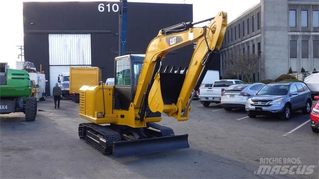 CAT 306E2 Kāpurķēžu ekskavatori