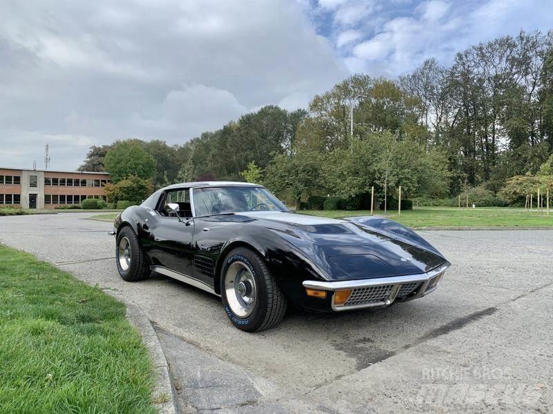 Chevrolet Corvette Automašīnas