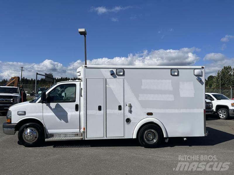 Chevrolet Express Mikroautobusi