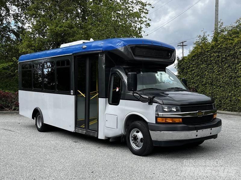Chevrolet Express Mikroautobusi