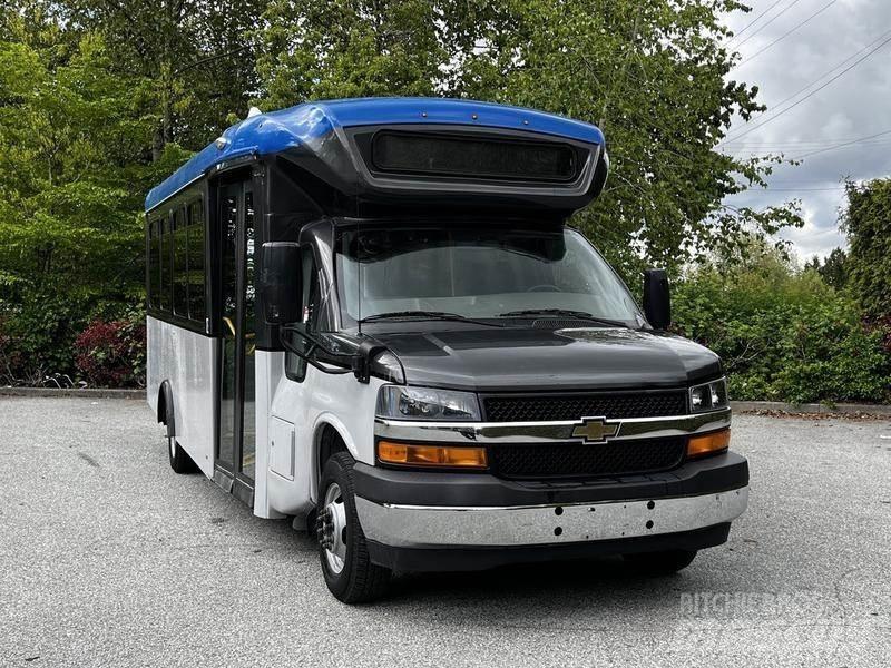 Chevrolet Express Mikroautobusi