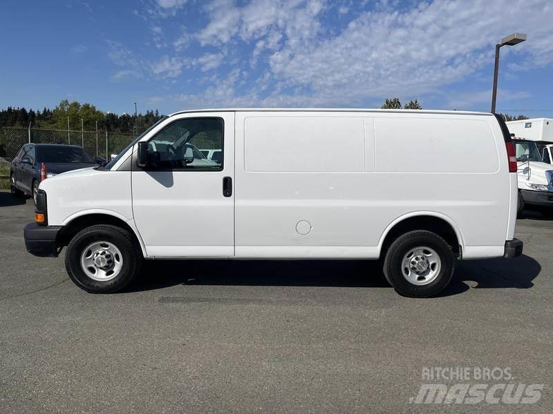 Chevrolet Express Preču pārvadāšanas furgoni