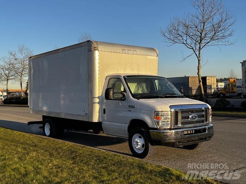 Ford Econoline Preču pārvadāšanas furgoni