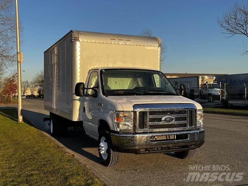 Ford Econoline Preču pārvadāšanas furgoni