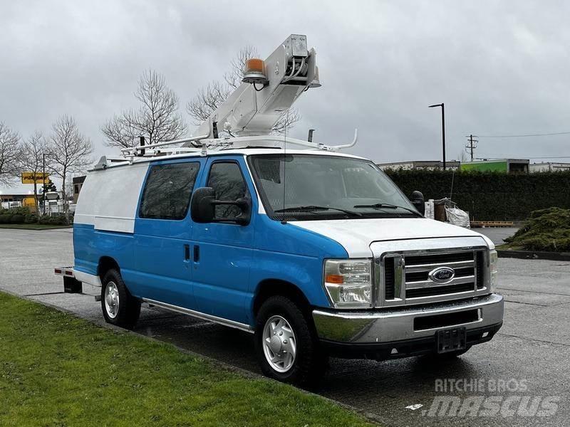 Ford Econoline Preču pārvadāšanas furgoni