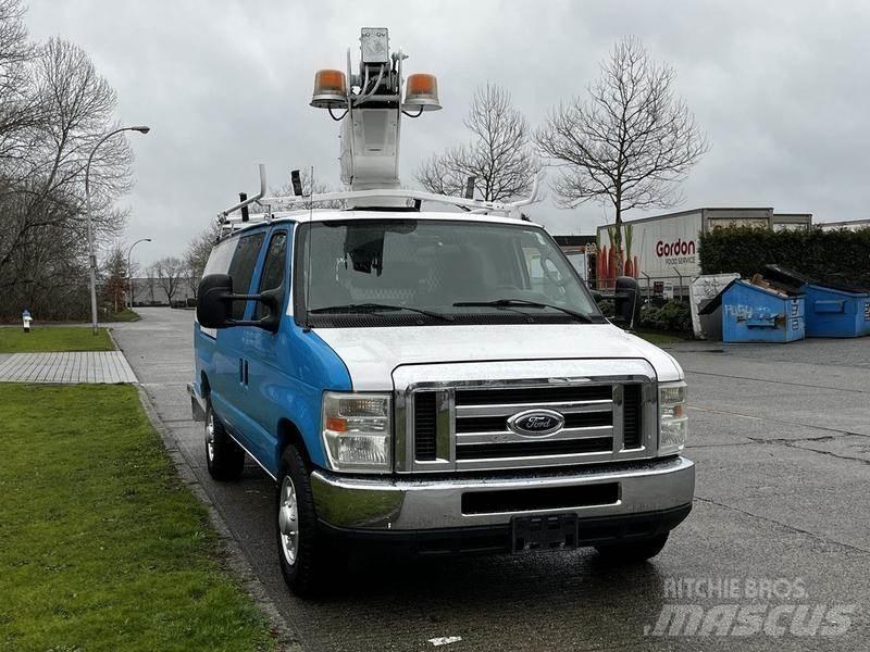 Ford Econoline Preču pārvadāšanas furgoni