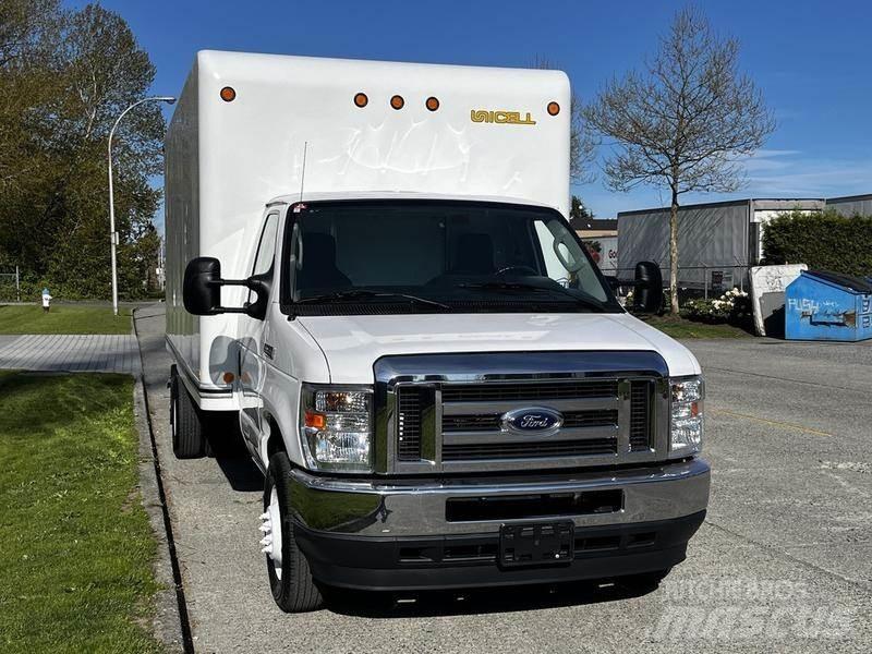 Ford Econoline Preču pārvadāšanas furgoni