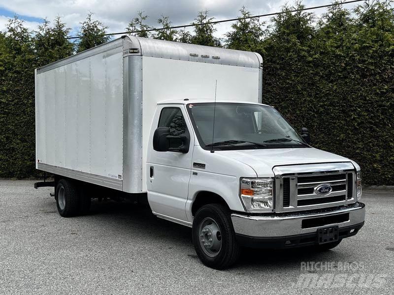 Ford Econoline Preču pārvadāšanas furgoni