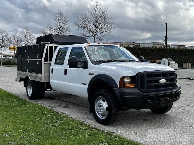 Ford F-550 Pilsētas atkritumvedēji