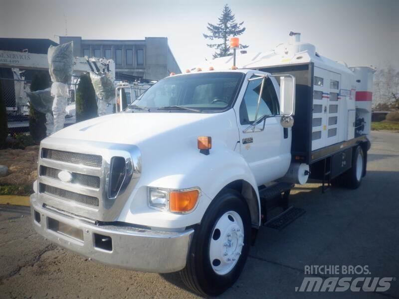 Ford F-650 Kombinētās vakumsūkņa mašīnas